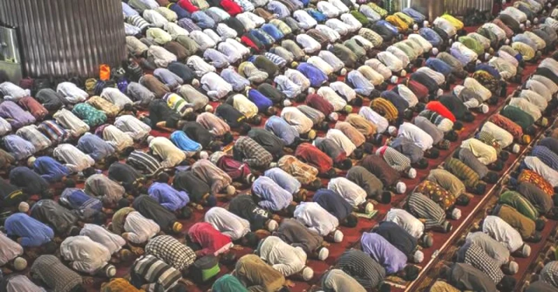 Cuma Namazı Saatleri Açıklandı! 27 Mart'ta İstanbul, Ankara, İzmir'de Hangi Saatte?